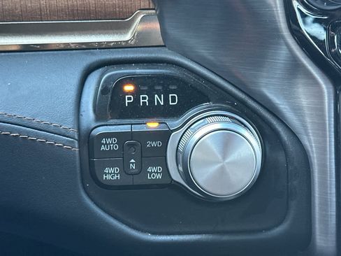 Used 2023 RAM 1500 Limited w/ Body Color Bumper Group image 23