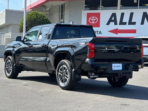 New 2025 Toyota Tacoma TRD Sport image 3
