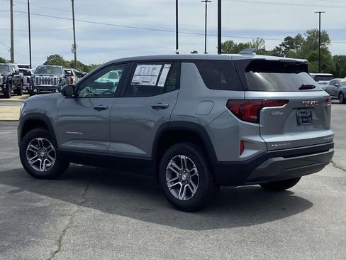 New 2026 GMC Terrain Elevation w/ Technology Package II FWD image 4
