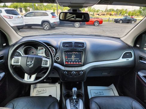 Used 2019 Dodge Journey GT FWD image 13