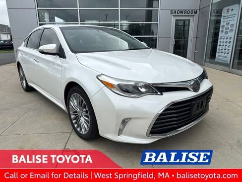 Used 2016 Toyota Avalon Limited w/ Toyota Safety Sense Package FWD image 1