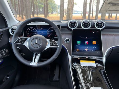 New 2026 Mercedes-Benz GLC 300 4MATIC image 3