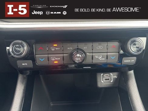 New 2026 Jeep Compass Limited image 15