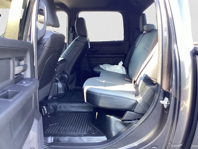 New 2026 RAM 2500 Tradesman w/ Bed Convenience Group AWD/4WD image 13