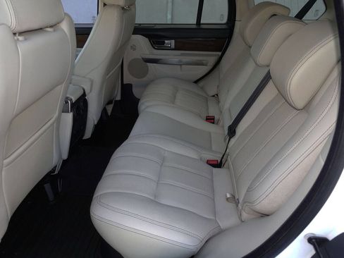 Used 2012 Land Rover Range Rover Sport Supercharged AWD/4WD image 12