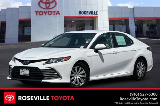 Certified 2022 Toyota Camry LE FWD image 1