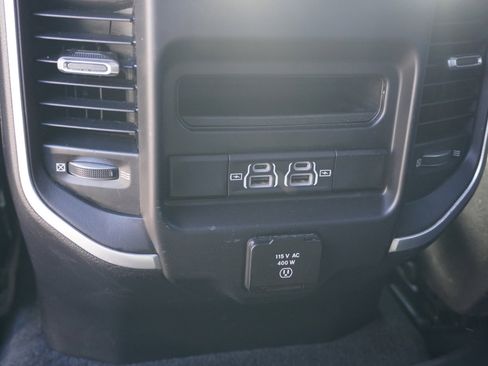 Used 2022 RAM 1500 Big Horn image 23