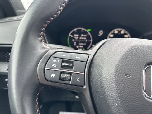 Used 2025 Honda CR-V Sport-L image 42