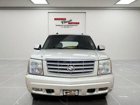 Used 2004 Cadillac Escalade AWD image 8
