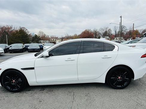 Used 2020 Jaguar XE S image 2