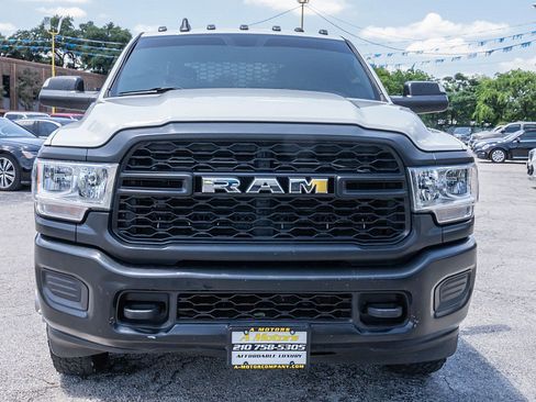 Used 2022 RAM 3500 Tradesman AWD/4WD image 2