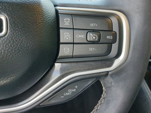 Used 2023 Jeep Wagoneer 4WD w/ Premium Group I image 69