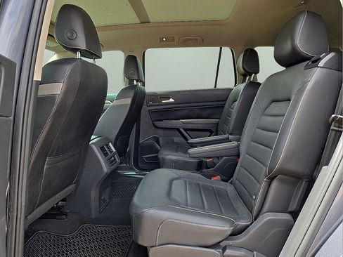 Used 2021 Volkswagen Atlas SEL Premium AWD/4WD image 15