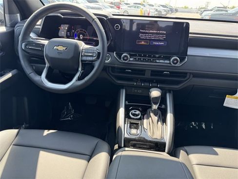 New 2025 Chevrolet Colorado LT w/ LT Convenience Package image 6