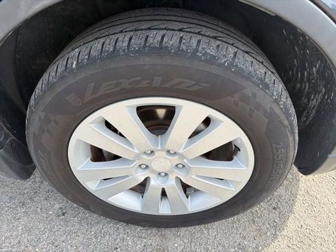 Used 2012 Subaru Tribeca Limited w/ PWR Moonroof Pkg image 16