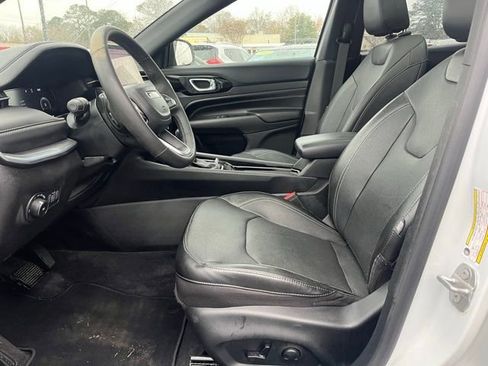 Used 2023 Jeep Compass High Altitude w/ Driver Assist Group I image 10