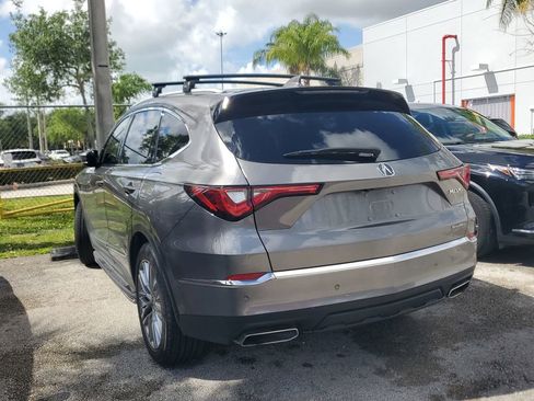 Used 2023 Acura MDX SH-AWD w/ Advance Package image 5