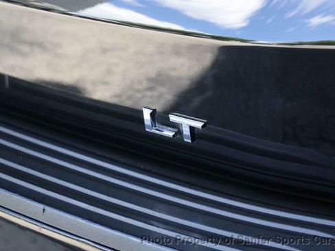 Used 2022 Chevrolet Suburban LT AWD/4WD image 11
