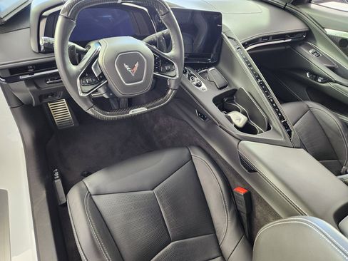 Used 2025 Chevrolet Corvette E-Ray w/ Stealth Interior Trim Package AWD/4WD image 14