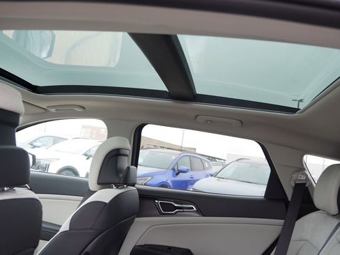 New 2026 Kia Sportage SX Prestige AWD/4WD image 13