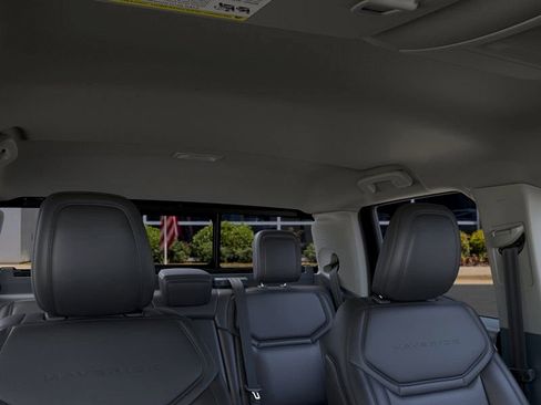 New 2026 Ford Maverick Lariat w/ Black Appearance Package image 12