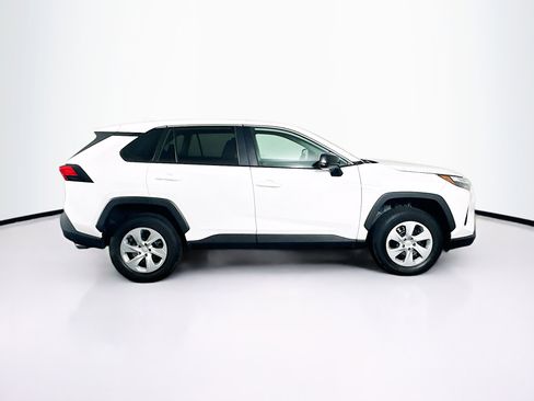 Used 2025 Toyota RAV4 LE AWD/4WD image 10