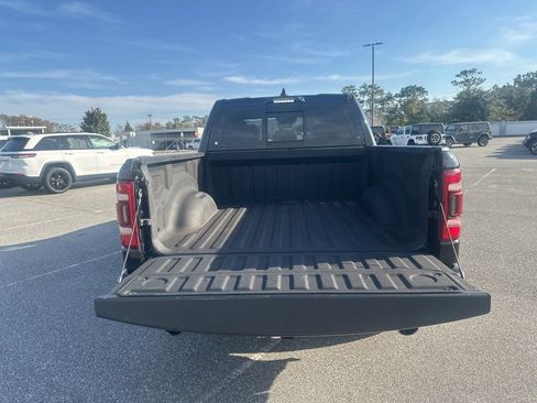 Used 2022 RAM 1500 Limited image 7