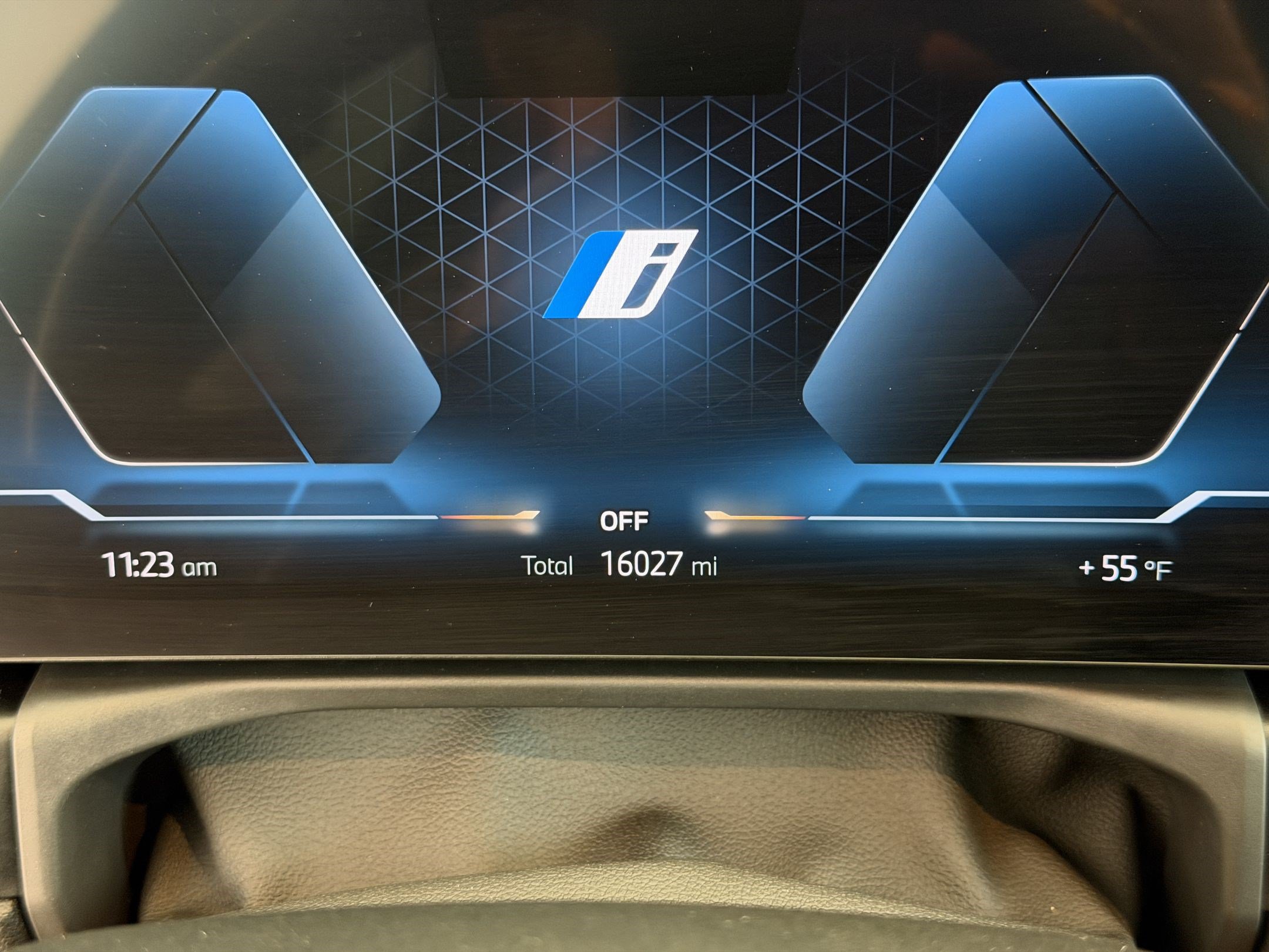 Used 2024 BMW i4 eDrive35 w/ Convenience Package RWD image 22