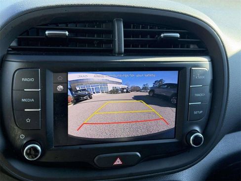 Used 2024 Kia Soul LX w/ Option Group 015 image 4