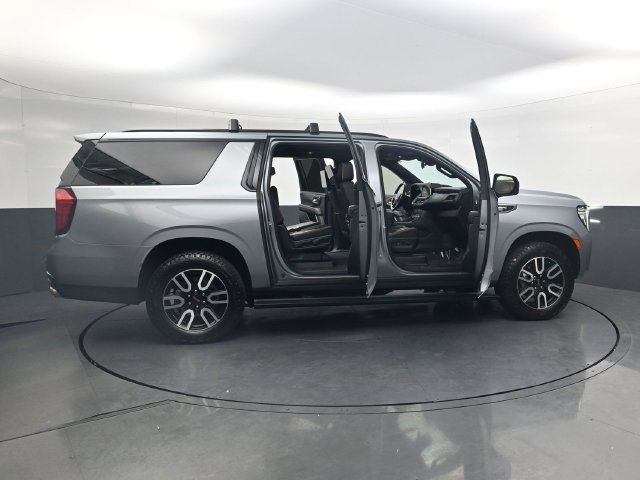 Used 2023 GMC Yukon XL AT4 w/ AT4 Premium Package AWD/4WD image 42