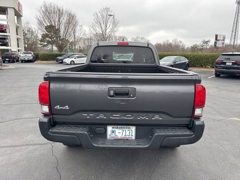 Used 2019 Toyota Tacoma SR image 2