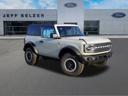New 2025 Ford Bronco Badlands w/ Sasquatch Package