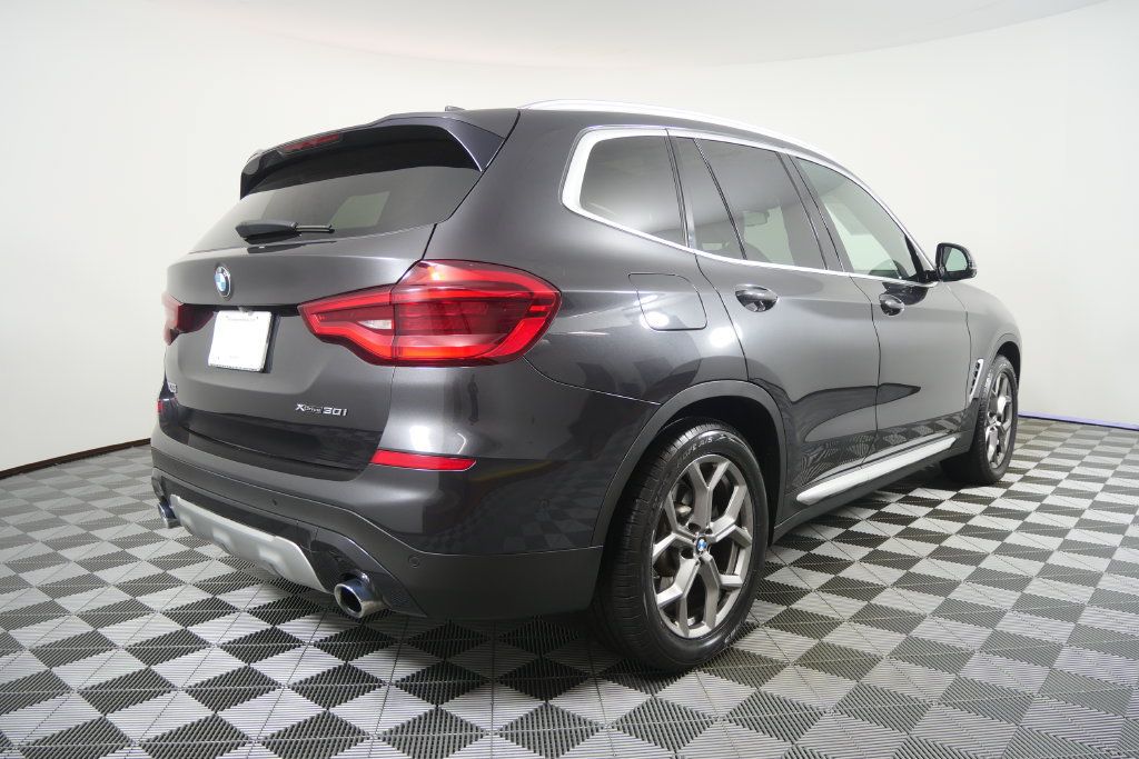 Used 2021 BMW X3 xDrive30i AWD/4WD image 4