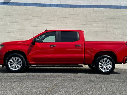 Used 2024 Chevrolet Silverado 1500 Custom image 7