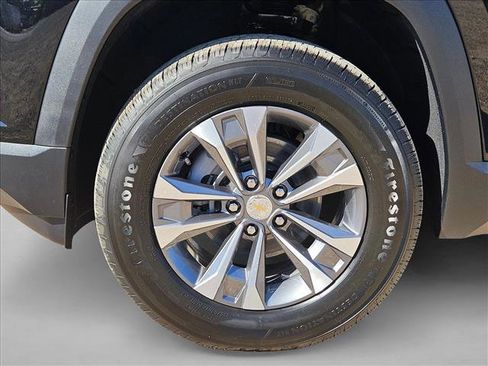 New 2026 Chevrolet Equinox LT image 10