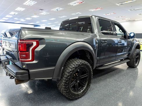 Used 2018 Ford F150 Raptor w/ Equipment Group 802A Luxury AWD/4WD image 5
