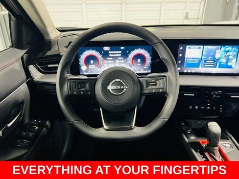 New 2026 Nissan Kicks SR FWD image 5
