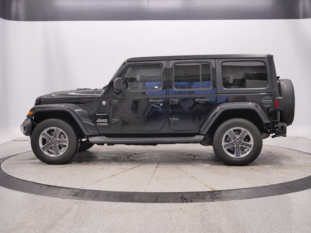 Used 2019 Jeep Wrangler Unlimited Sahara AWD/4WD image 2