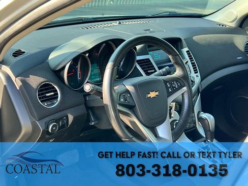 Used 2011 Chevrolet Cruze Eco image 5
