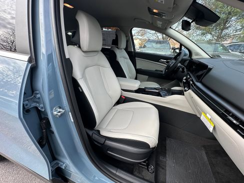 New 2026 Kia Sportage EX image 25