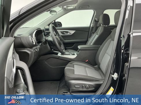 Used 2025 Chevrolet Blazer LT image 17
