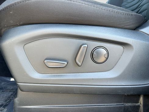 Used 2021 Ford Explorer XLT w/ Class III Trailer Tow Package image 16