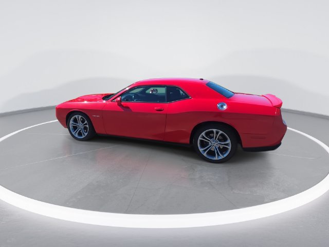 Used 2020 Dodge Challenger R/T RWD image 6