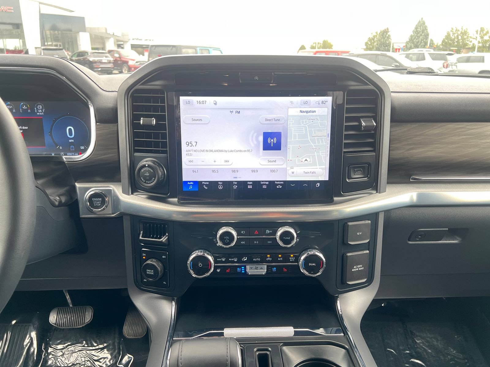 Used 2026 Ford F150 Lariat AWD/4WD image 20