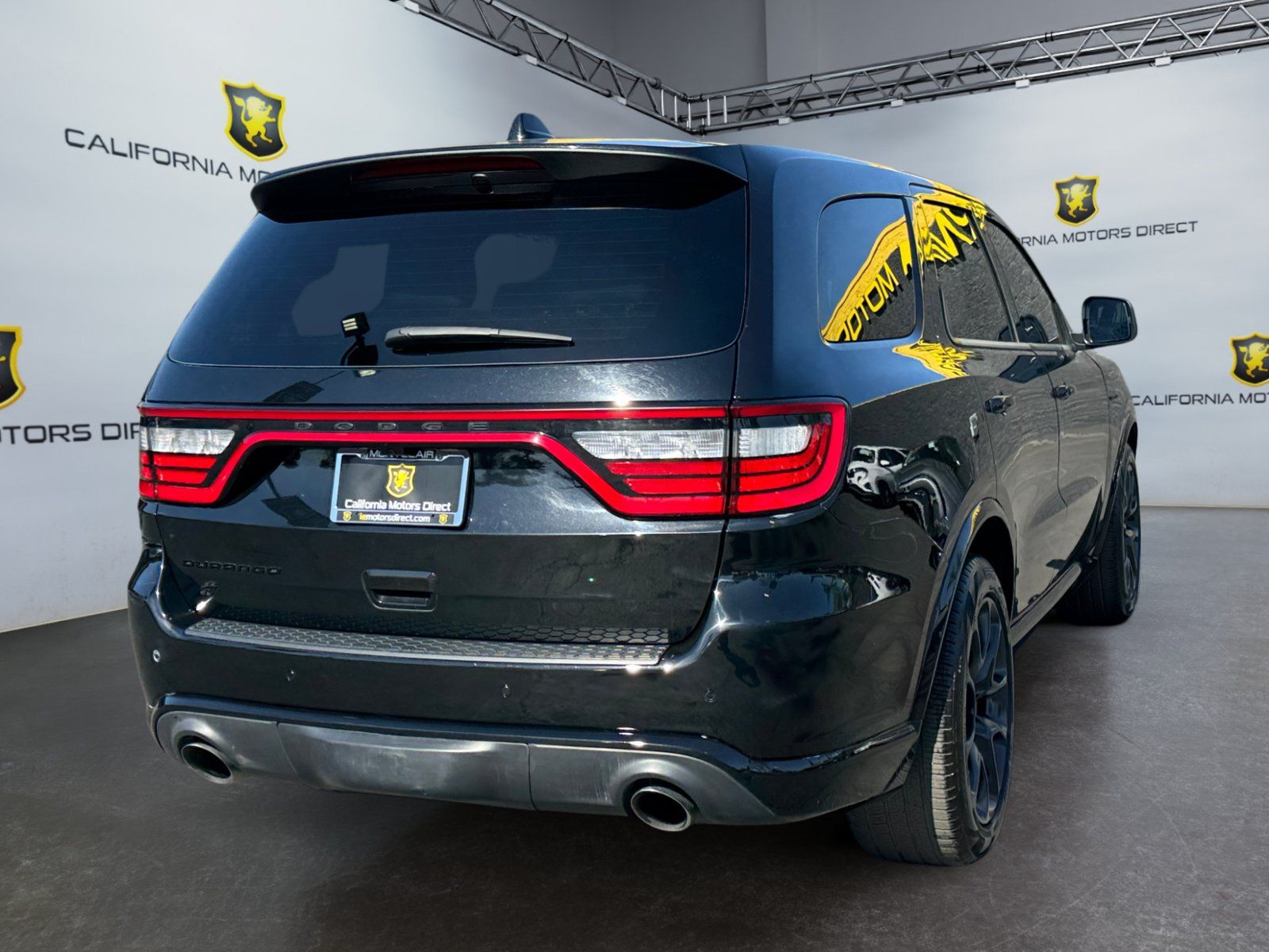 Used 2021 Dodge Durango R/T w/ Tow 'N Go Package AWD/4WD image 5