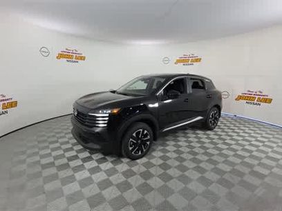 New 2025 Nissan Kicks SV w/ Illumination Package