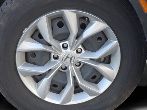 Used 2025 Honda CR-V LX image 22