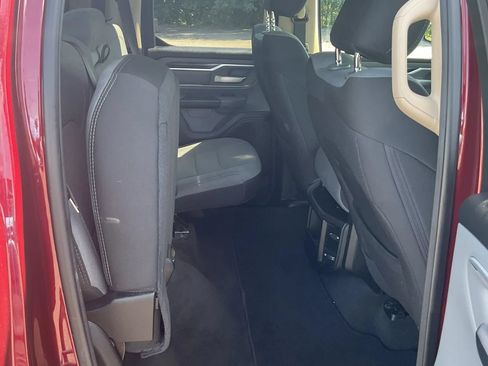 Used 2020 RAM 1500 Big Horn AWD/4WD image 28