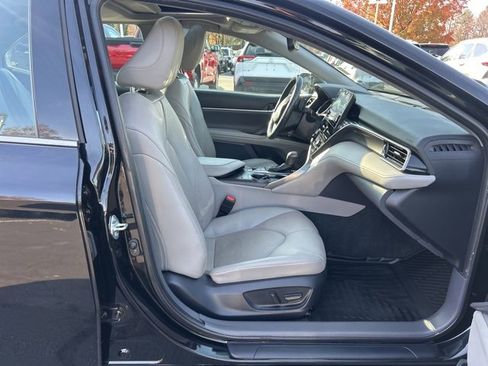 Used 2024 Toyota Camry XSE image 15