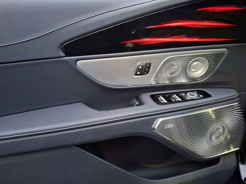 New 2026 Lincoln Nautilus Reserve AWD/4WD image 10